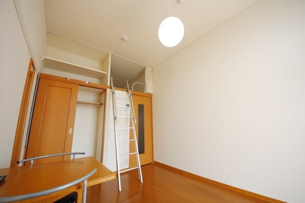 レオパレスペイサージュの物件内観写真